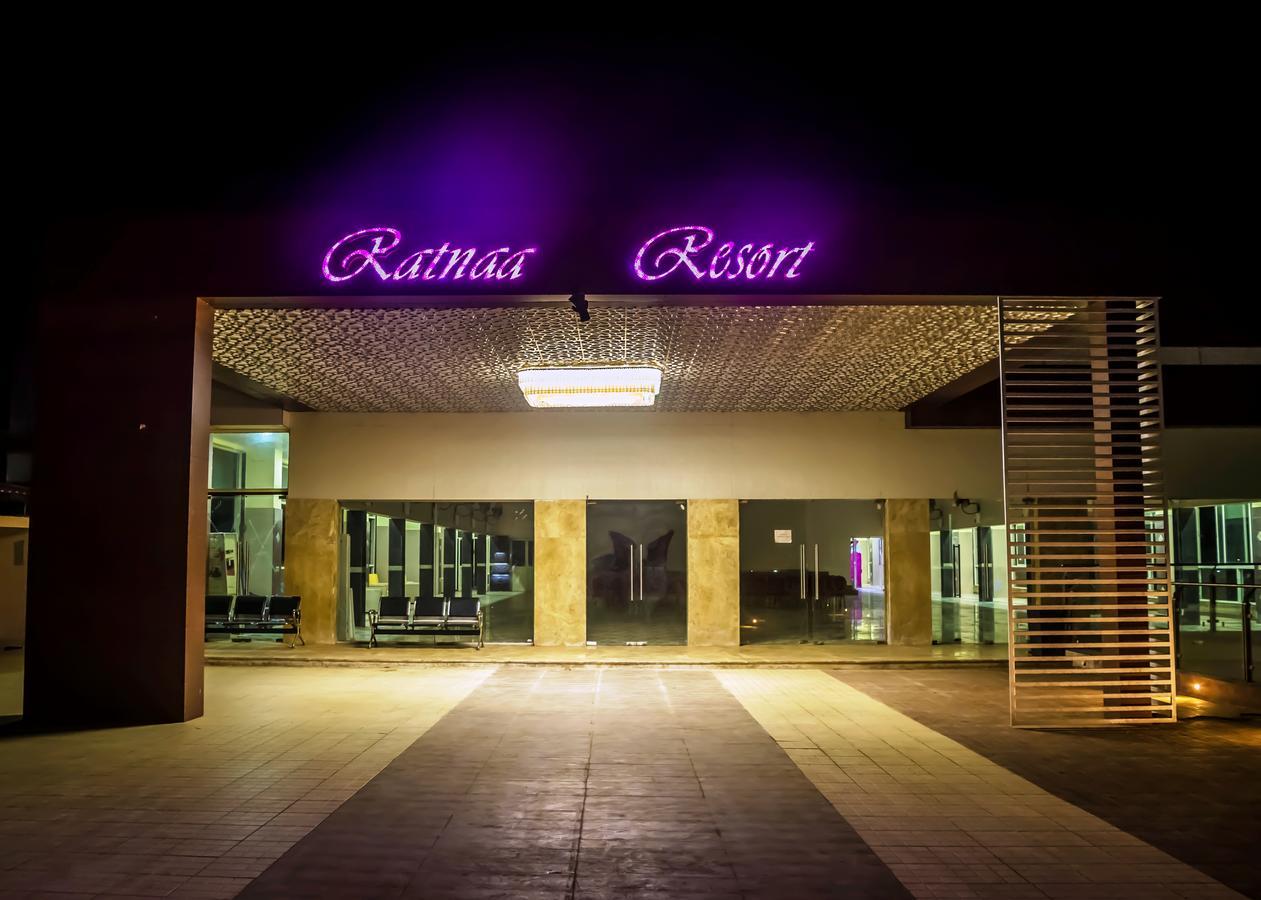 Ratnaa Resort Khamshet Exteriör bild